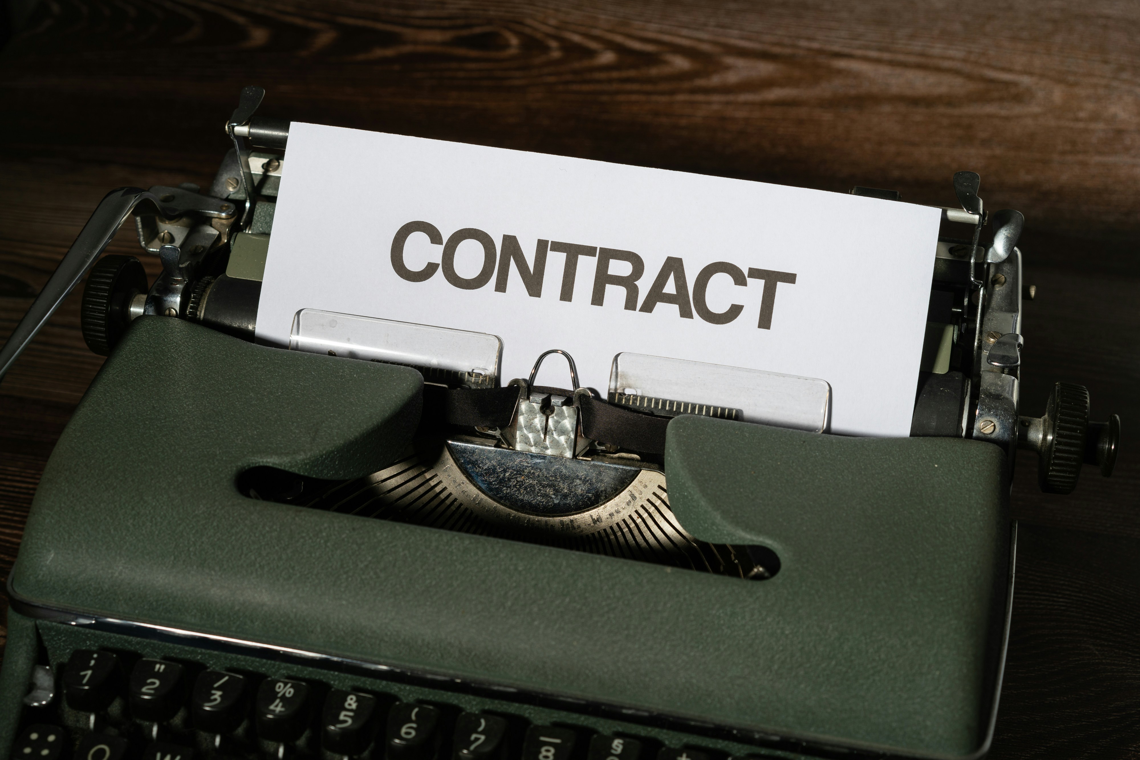 Garantias contratuais: como proteger sua empresa contra a inadimplência